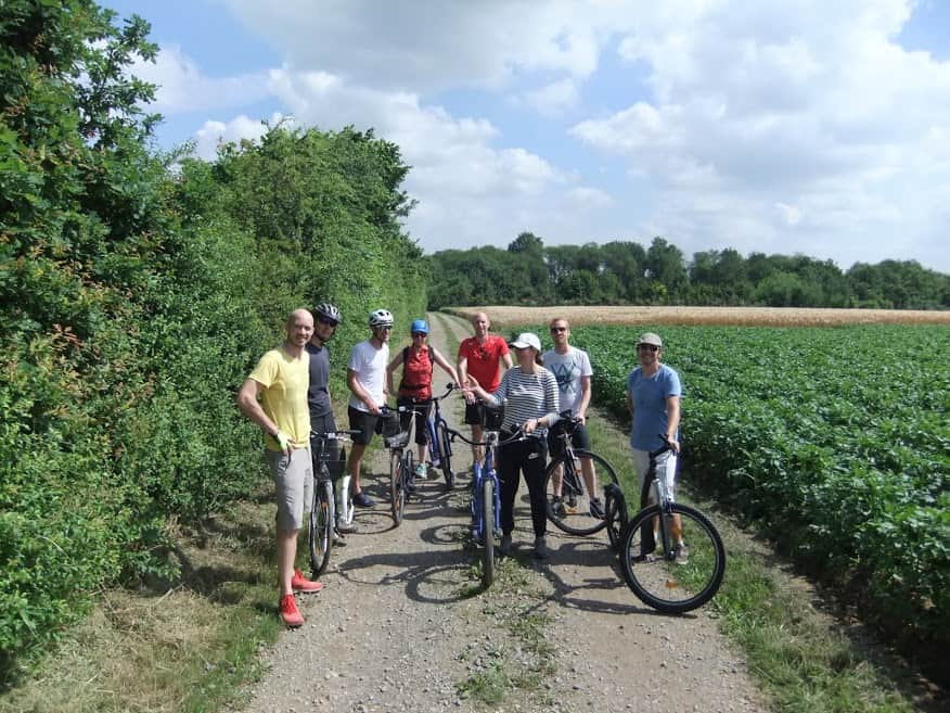 Outdoordag met bosbad en kickbiketocht header image