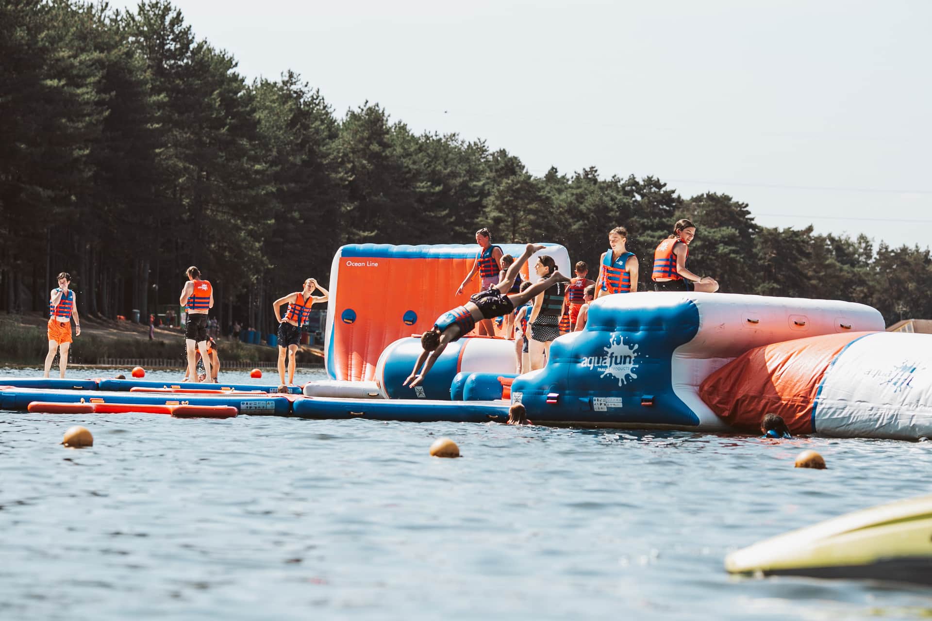 Water sports and outdoor teambuilding header image
