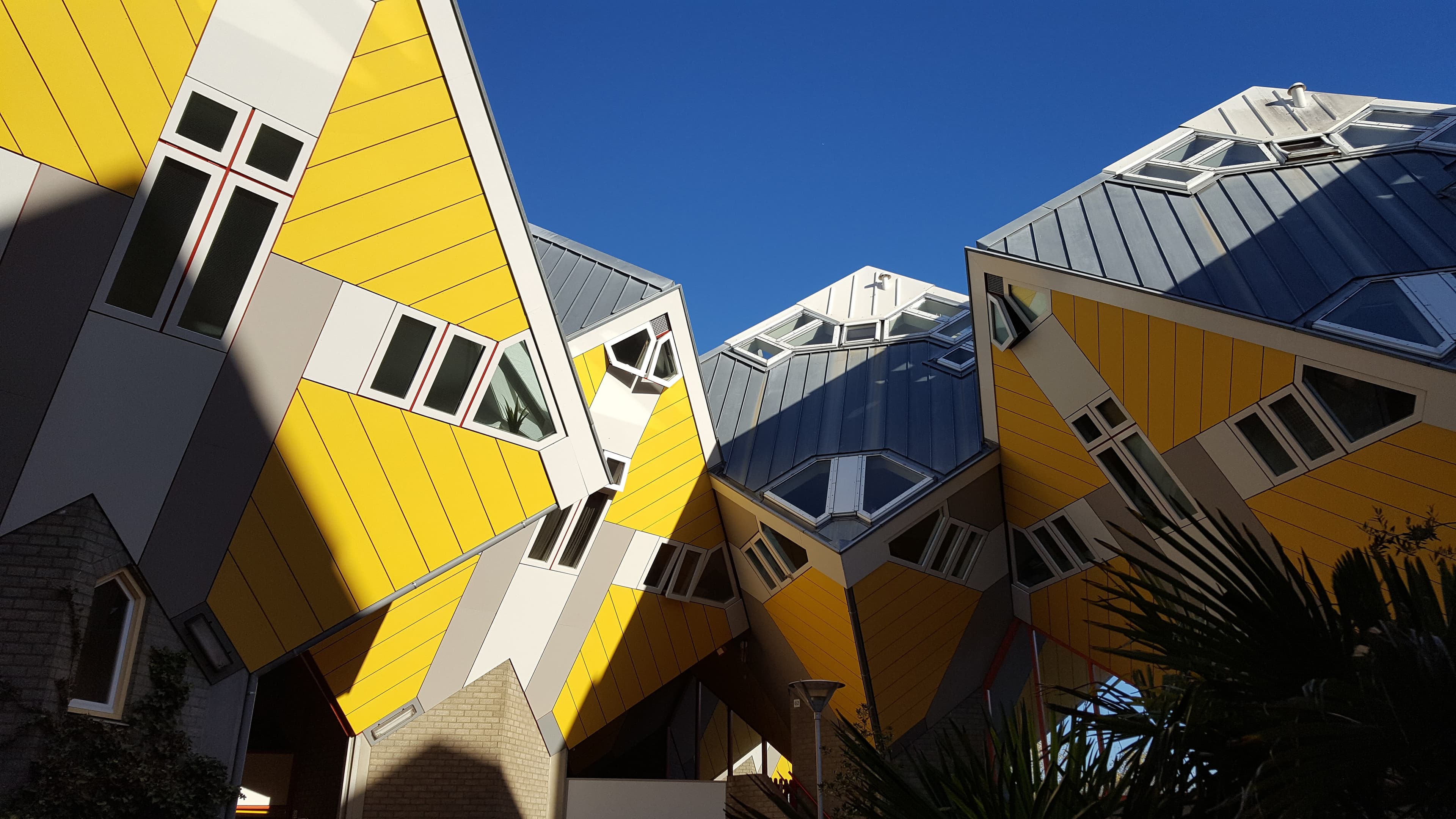 https://funkey.be/wp-content/uploads/2023/12/Kubuswoningen-Rotterdam_Inside_Rotterdam.jpg
