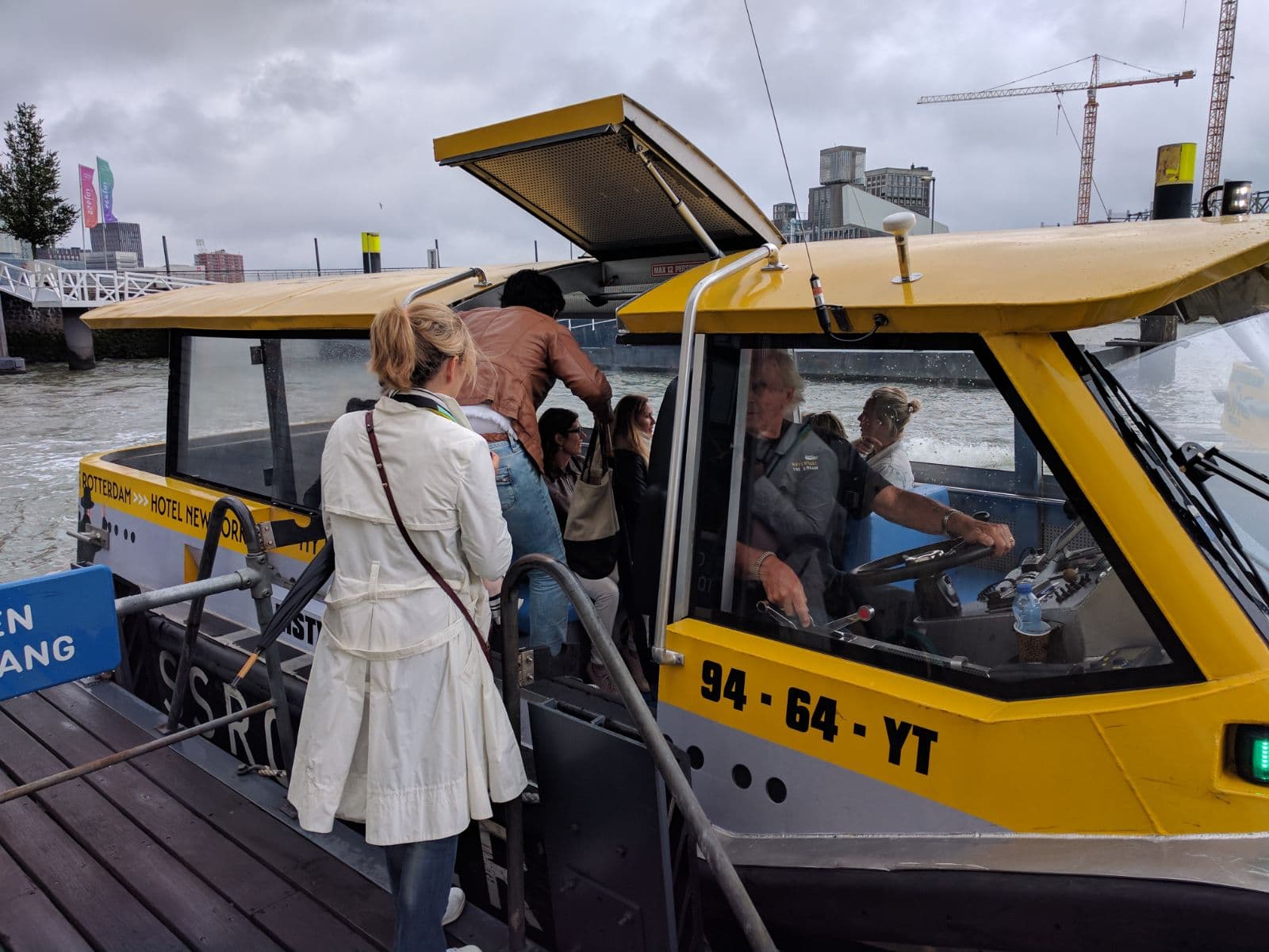 https://funkey.be/wp-content/uploads/2023/12/Watertaxi_InsideRotterdam.jpg