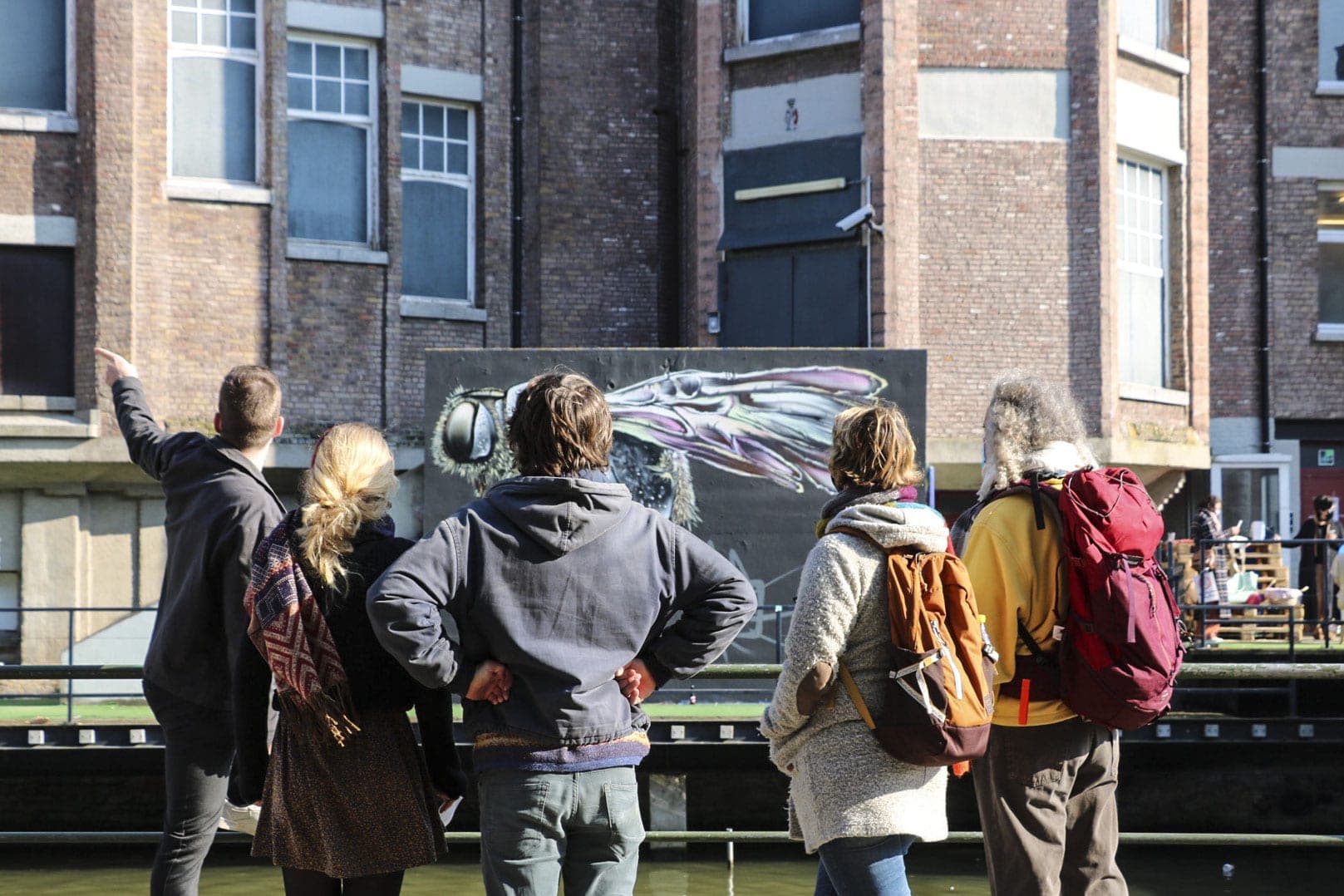 Graffiti tour 'Illegal'