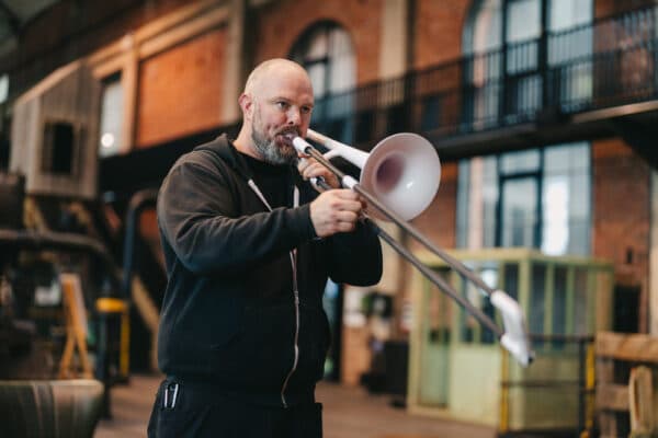 Teambuilding voor alle leeftijden met De Muzieksommelier